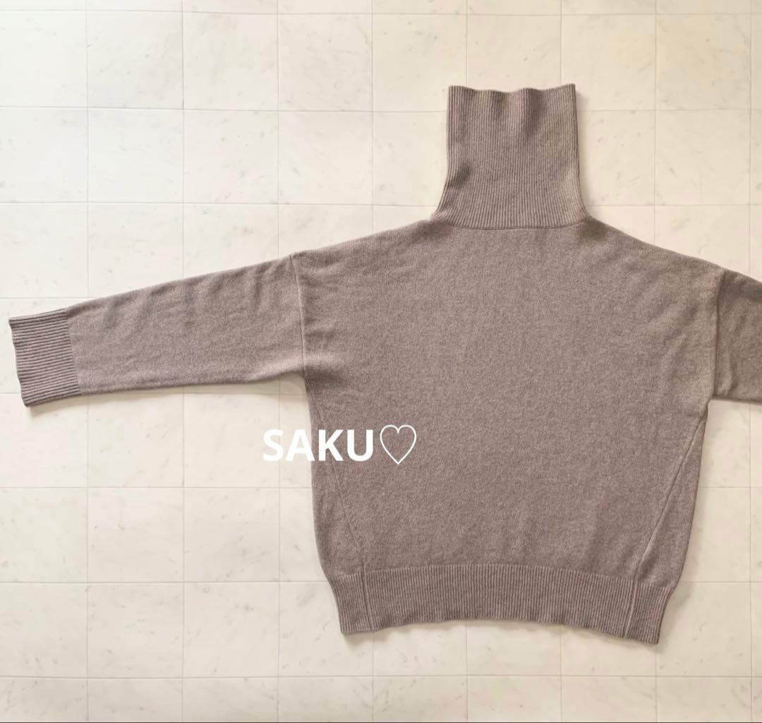 定価36300円 ドゥーズィエムクラス Ariesタートルネックニット ベージュ