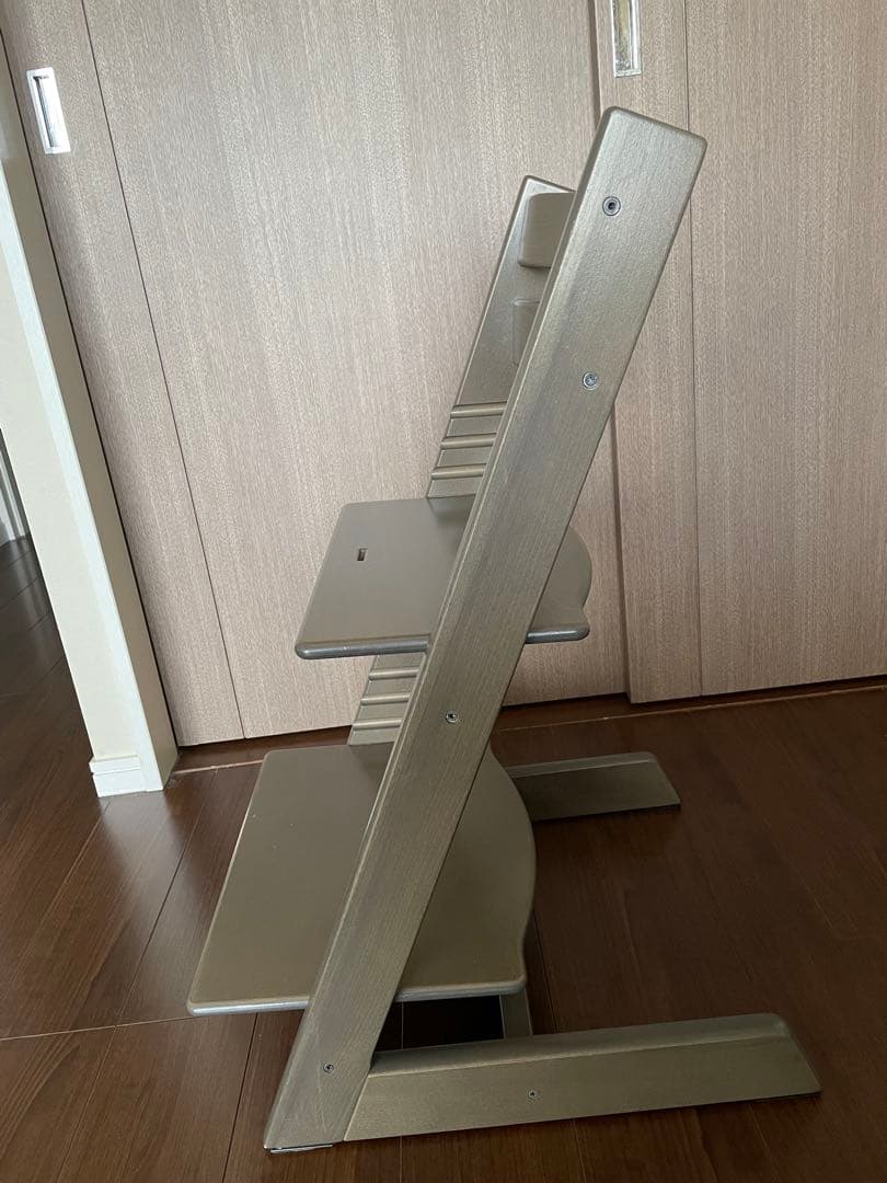 ストッケSTOKKE トリップトラップチェア　ヘイジーグレー