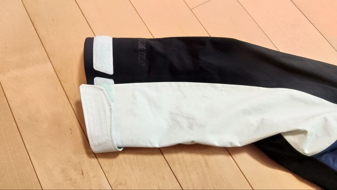 AK　ジャケット　GORE-TEX　紺