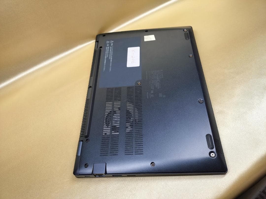 東芝　Dynabook G83/KW　高性能　2023年モデル(K-206)