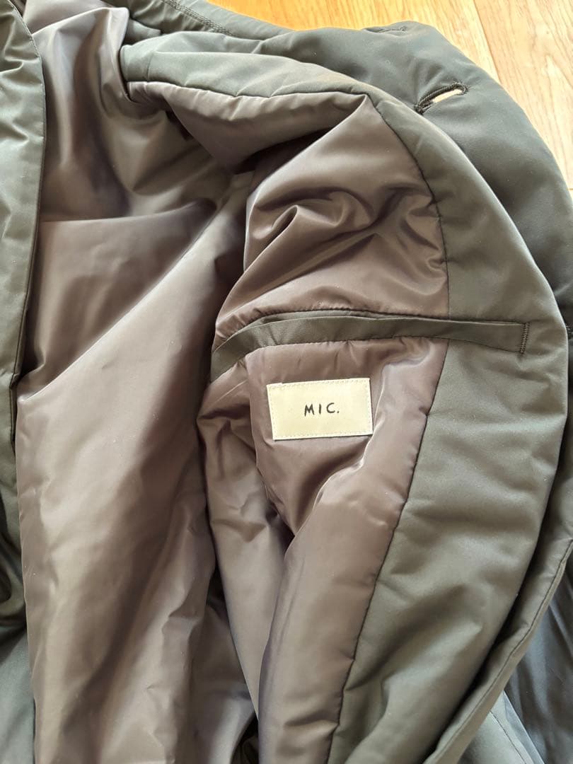 MIC. PUFF OVER COAT ユニセックス　ブラック