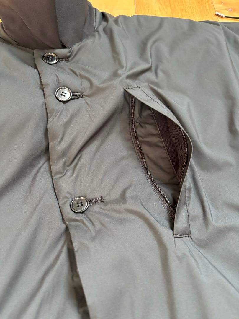 MIC. PUFF OVER COAT ユニセックス　ブラック