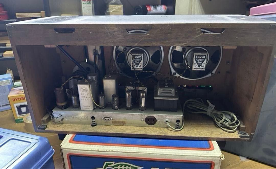 真空管ラジオ SANYO SS-650 昭和レトロ アンティーク 音流れました