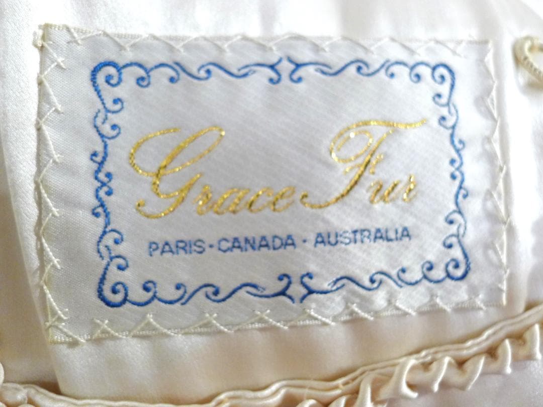 ◇【Grace Fur】お洒落な大判クロスホワイトMINK ストール144㎝◇