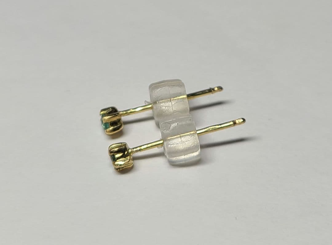 ビカビカネオンのお星さま★ブラジルバターリャパライバトルマリン18金★