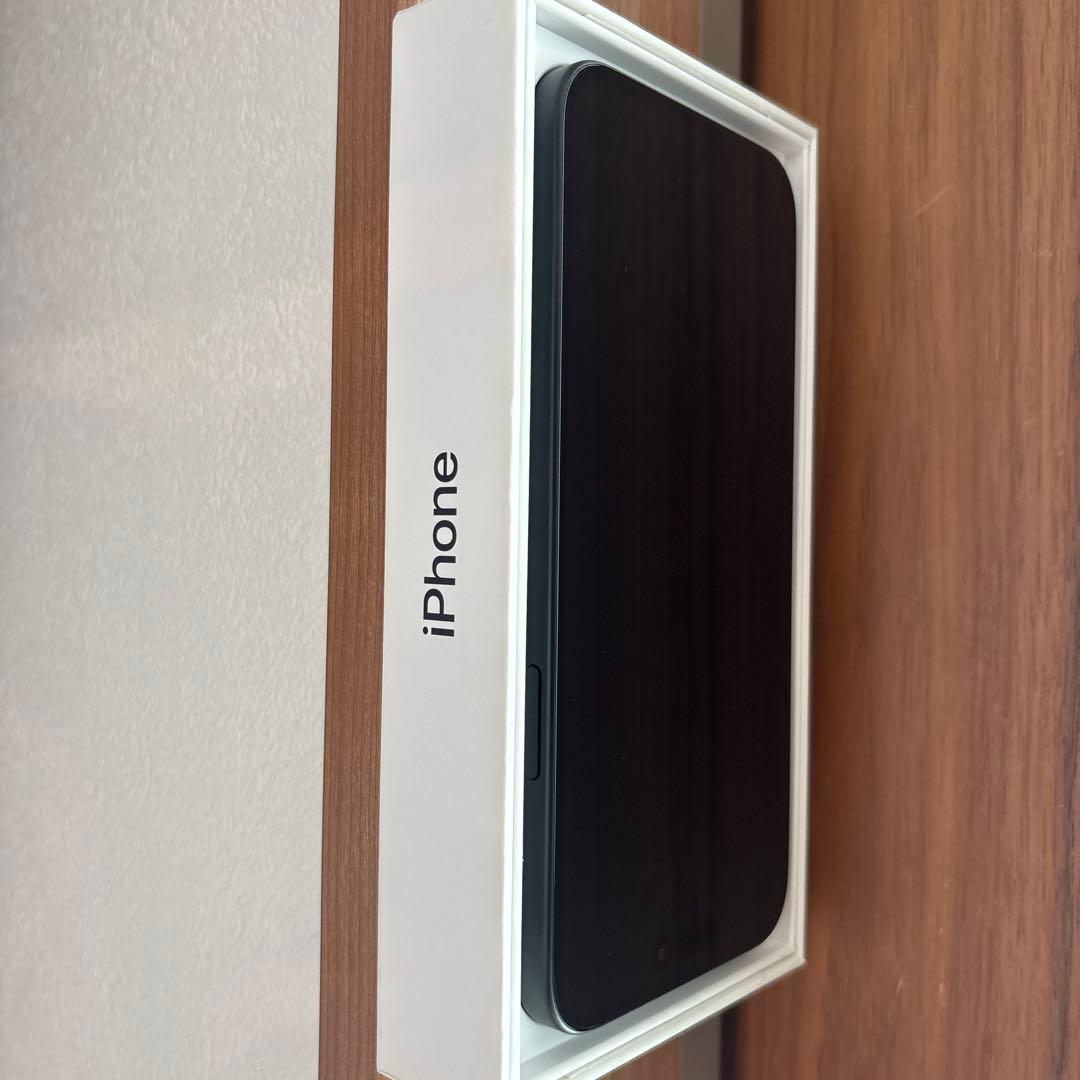 【5/6出品】iPhone 15 Plus ブラック 128GB SIMフリー