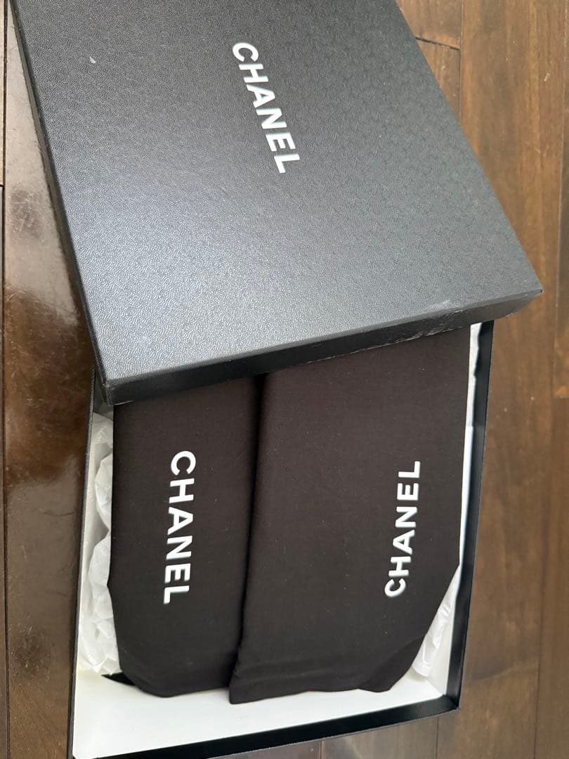 シャネルロングブーツ