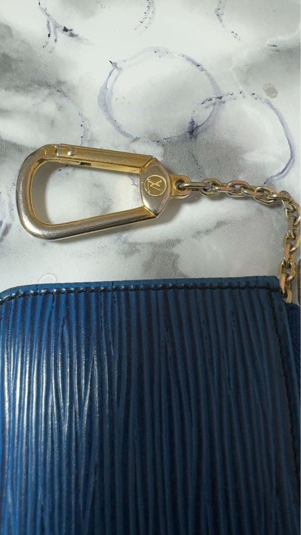 LOUIS VUITTON 小銭入れ