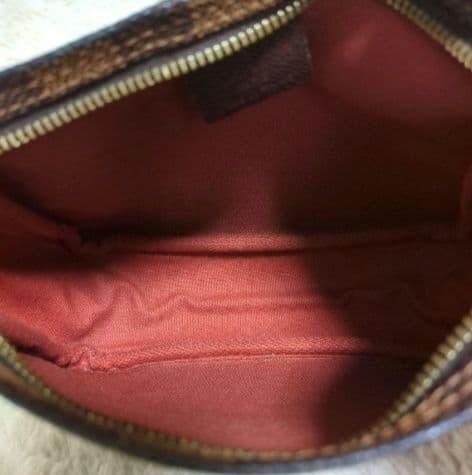 ルイヴィトン　ダミエ　トゥルースメイクアップアクセサリーポーチ