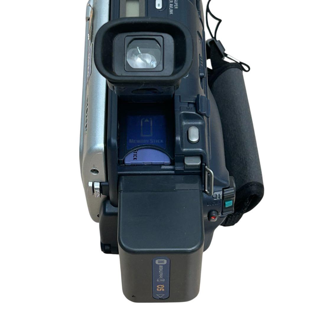 美品 SONY ハンディーカム／DCR-TRV17