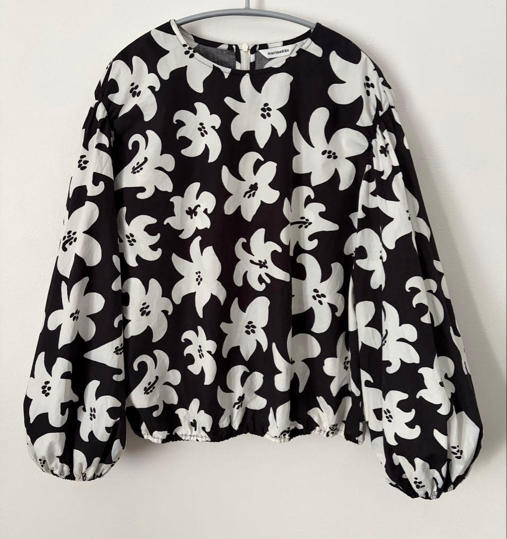 marimekko マリメッコ ブラウス モノトーン フラワープリント