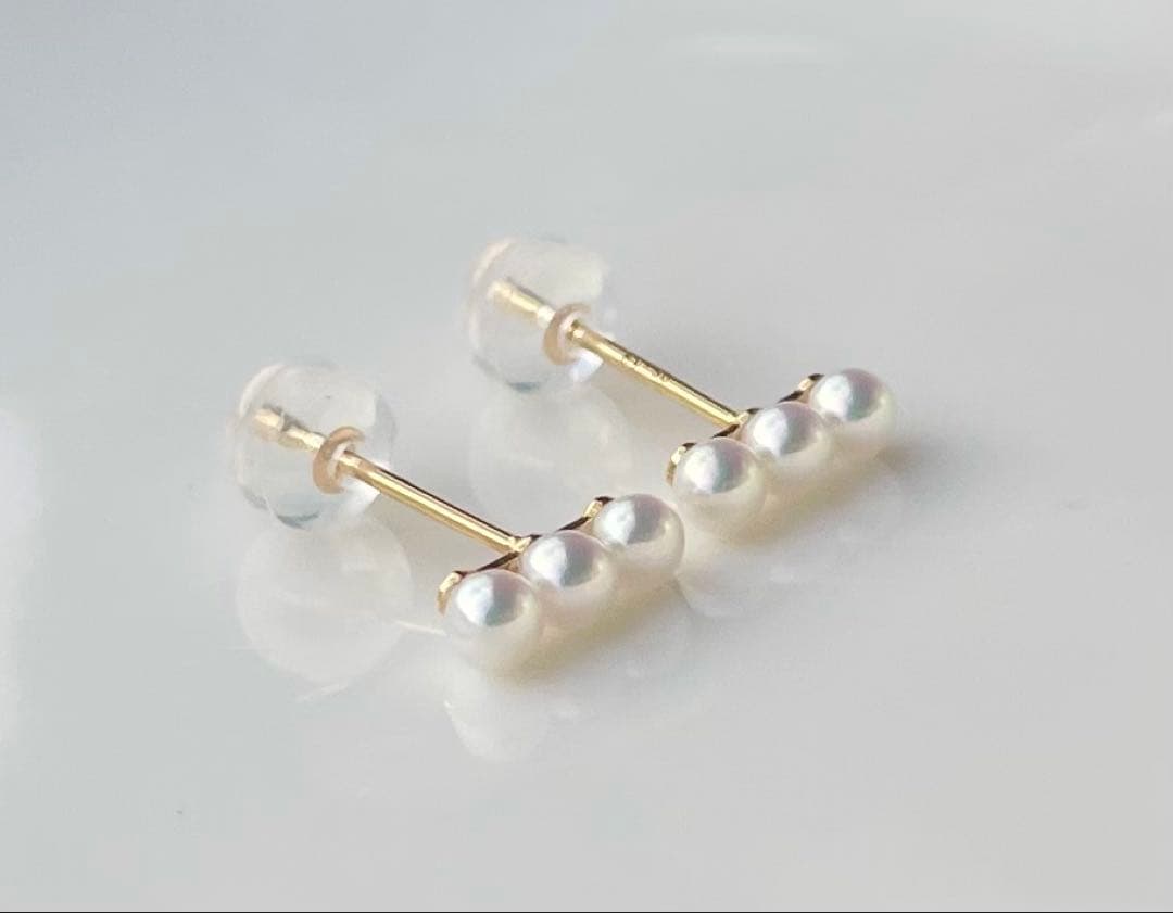 ミラー調本真珠 ほぼ無傷 k18 18金 ミニマルデザイン ピアス 一点物
