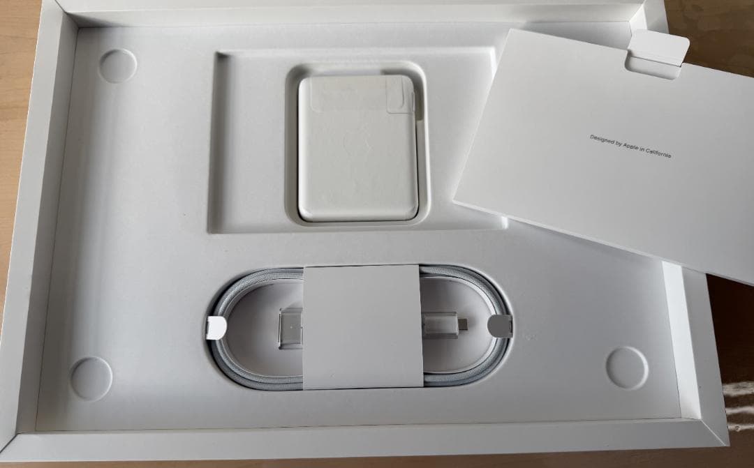 Macbook Pro M1Max 64GB/1TB バッテリー新品交換済！