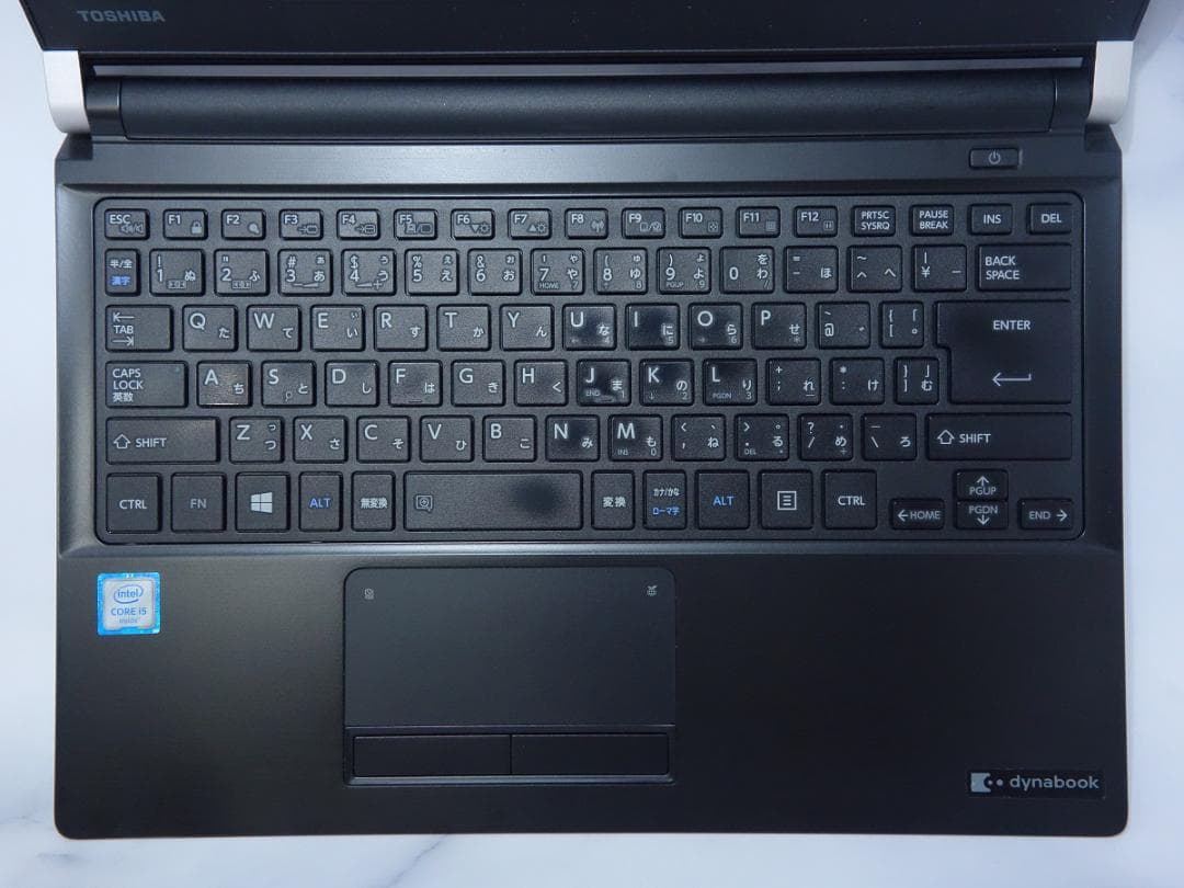 東芝 dynabook R73/D i5 6200U 8GB SSD128GB