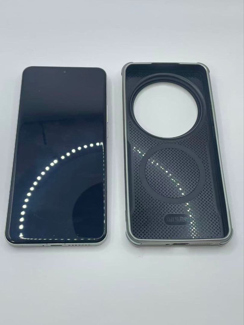 Xiaomi 15 Ultra 16+512GB SIMフリー 中国版