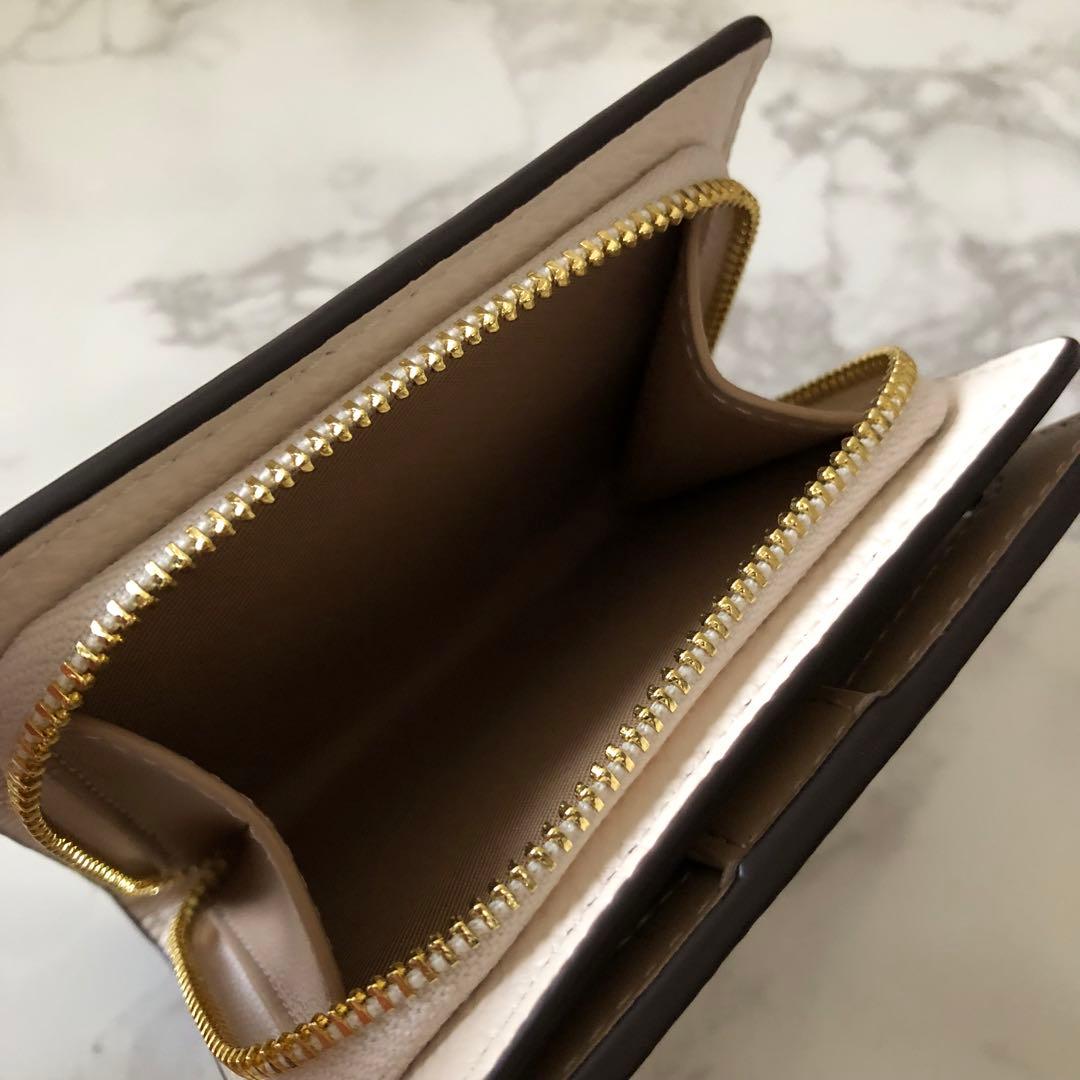 完売品 新品未使用 コーチ スヌーピー コラボ 折り財布 ミニ財布 白