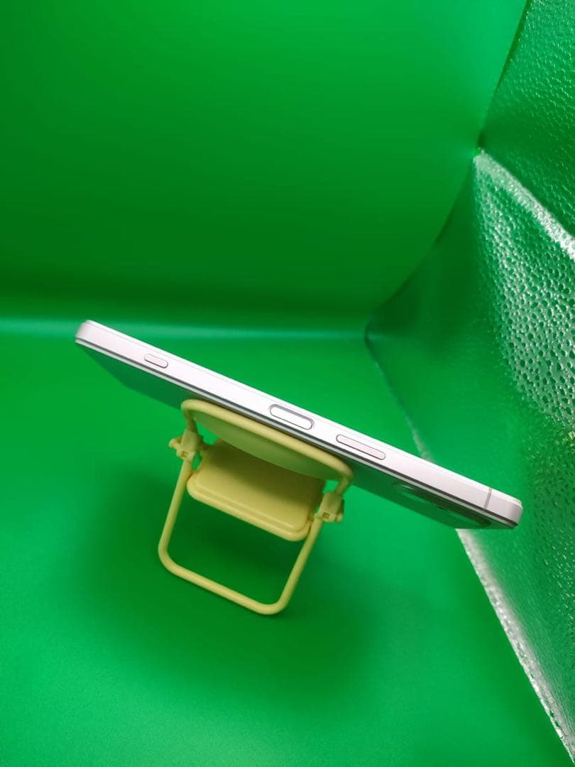 【極美品】SONY Xperia 5V 256GB SIMフリー版プラチナシルバ