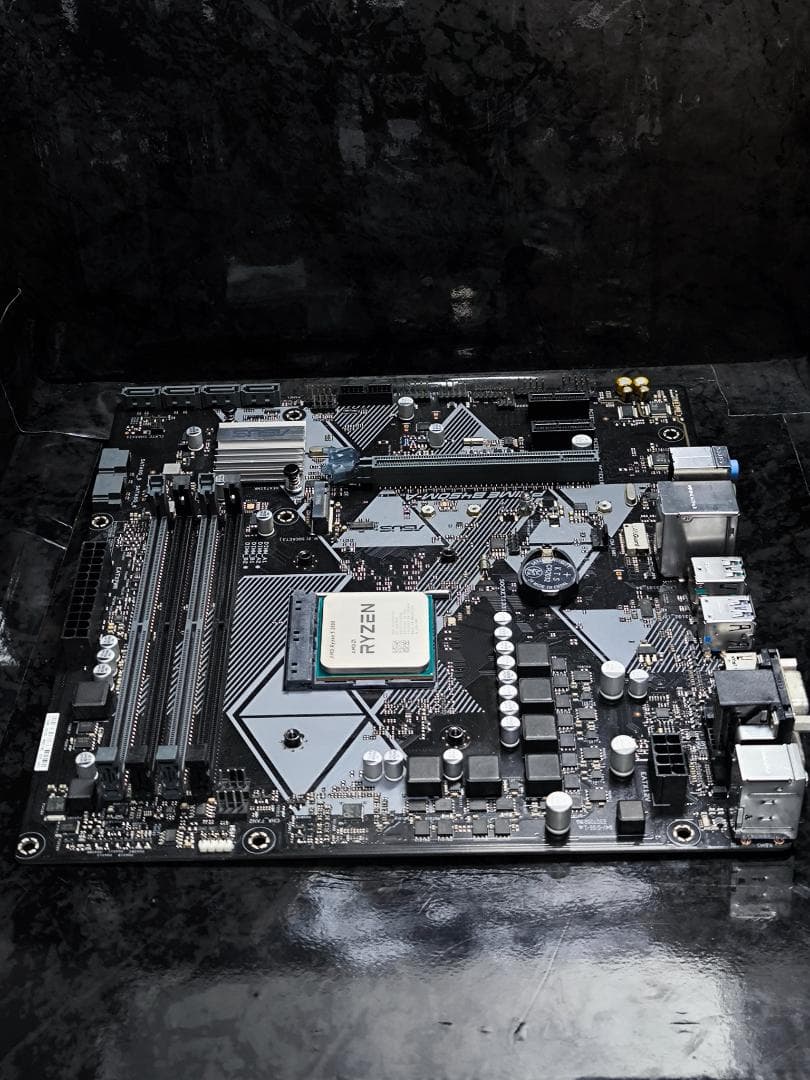 セット売り!! Ryzen5 3500+ASUS B450M-A 動確済