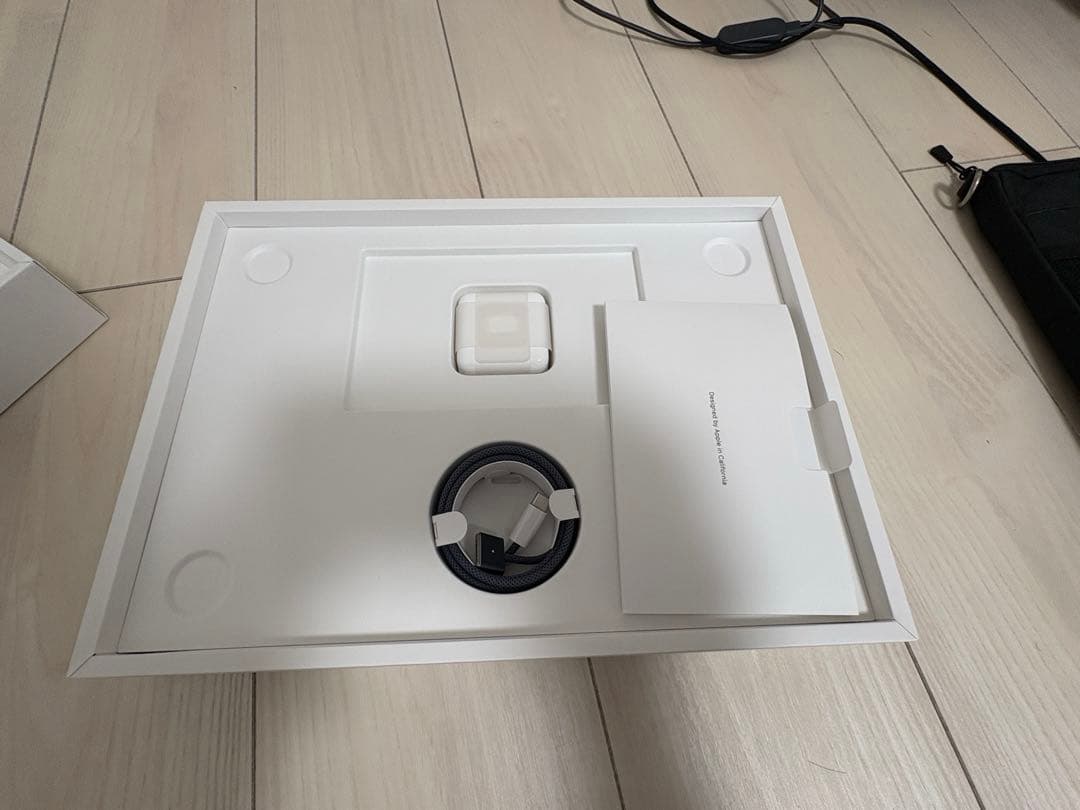 Apple M2 MacBook Air ミッドナイト　512GB 24GB