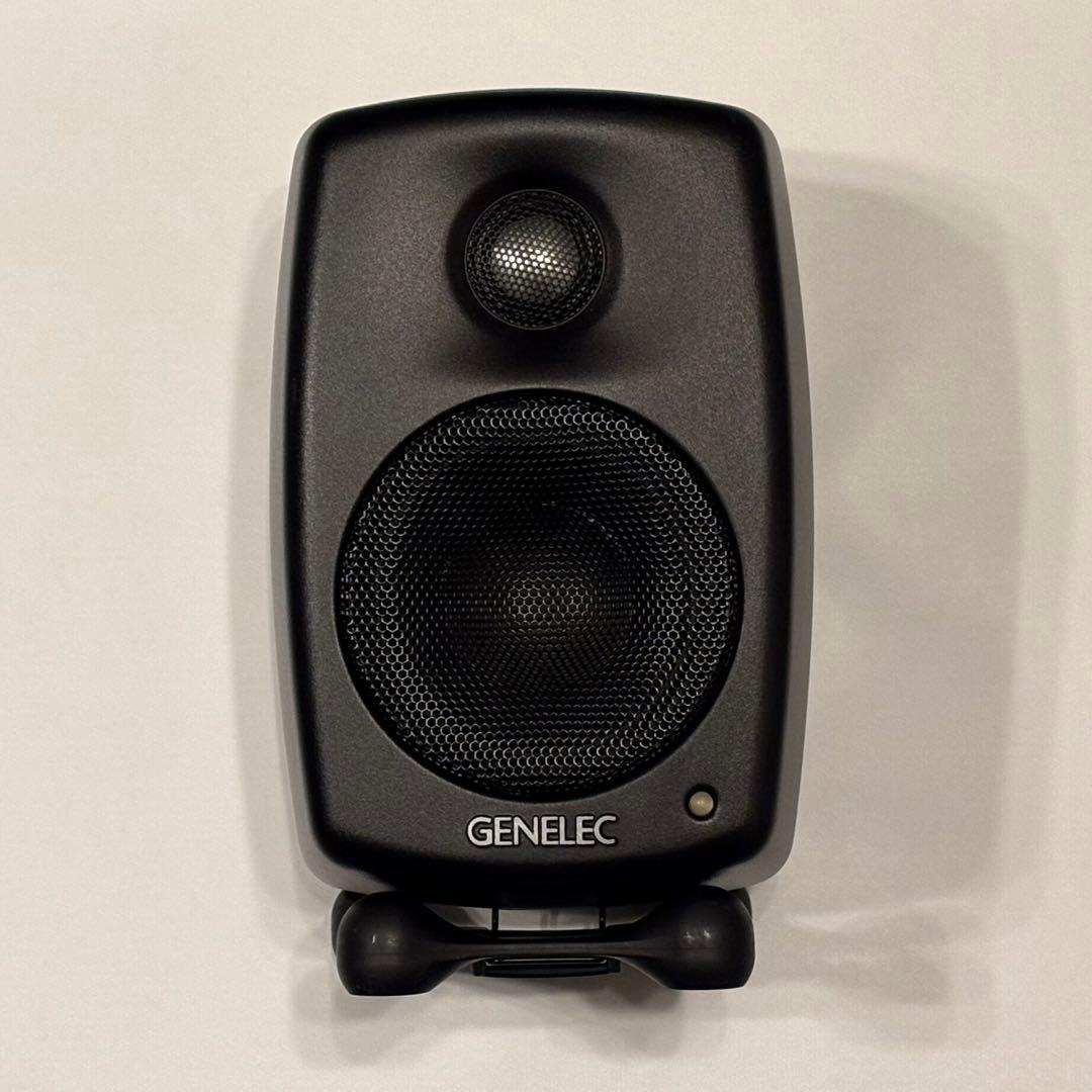 ジェネレック G One アクティブ・スピーカー ブラック 2本セット