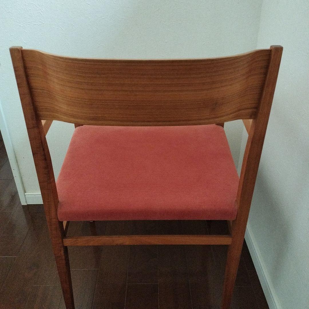 阿久津宏　木製アームチェア