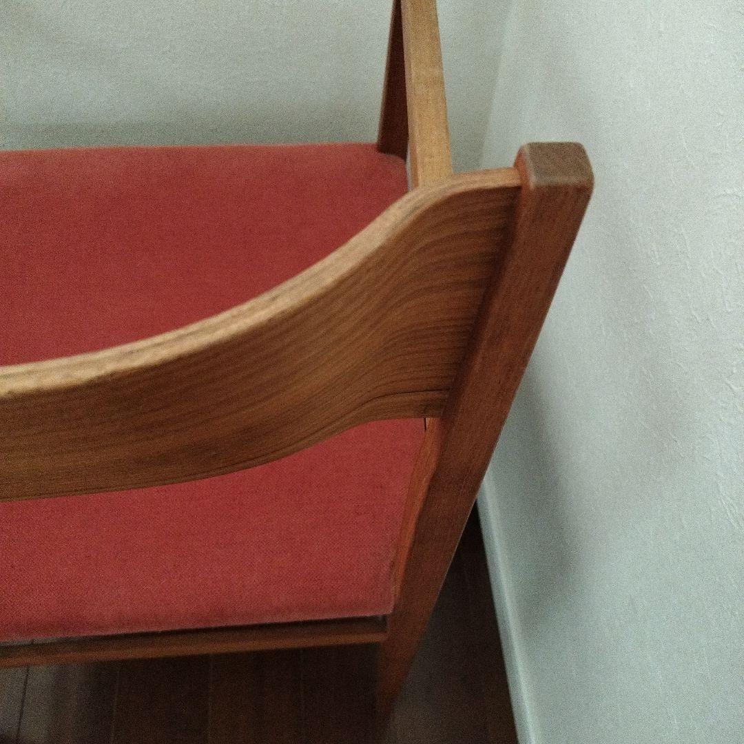 阿久津宏　木製アームチェア