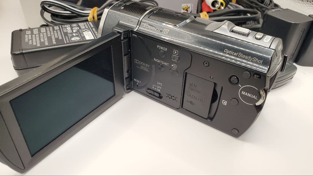 SONY HDR-CX520 ビデオカメラ バッテリー2個 付属品完備 美品