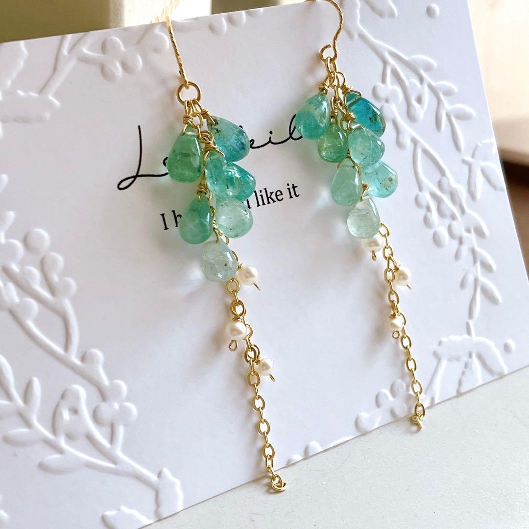 じばにゃん◆水晶/MOP/グリーンオニキス トリプレットストーンピアス