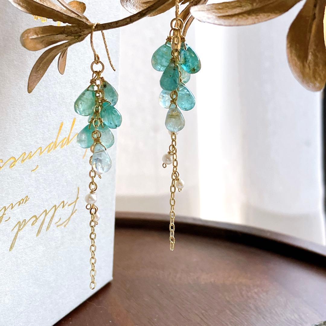 じばにゃん◆水晶/MOP/グリーンオニキス トリプレットストーンピアス