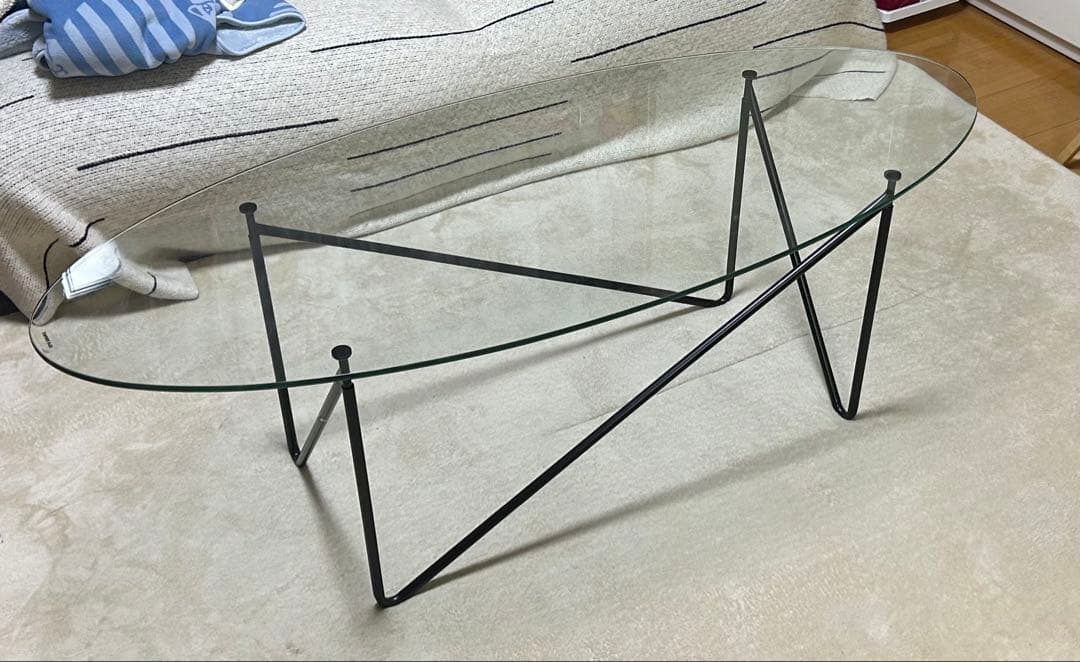 オーバルガラスセンターテーブル