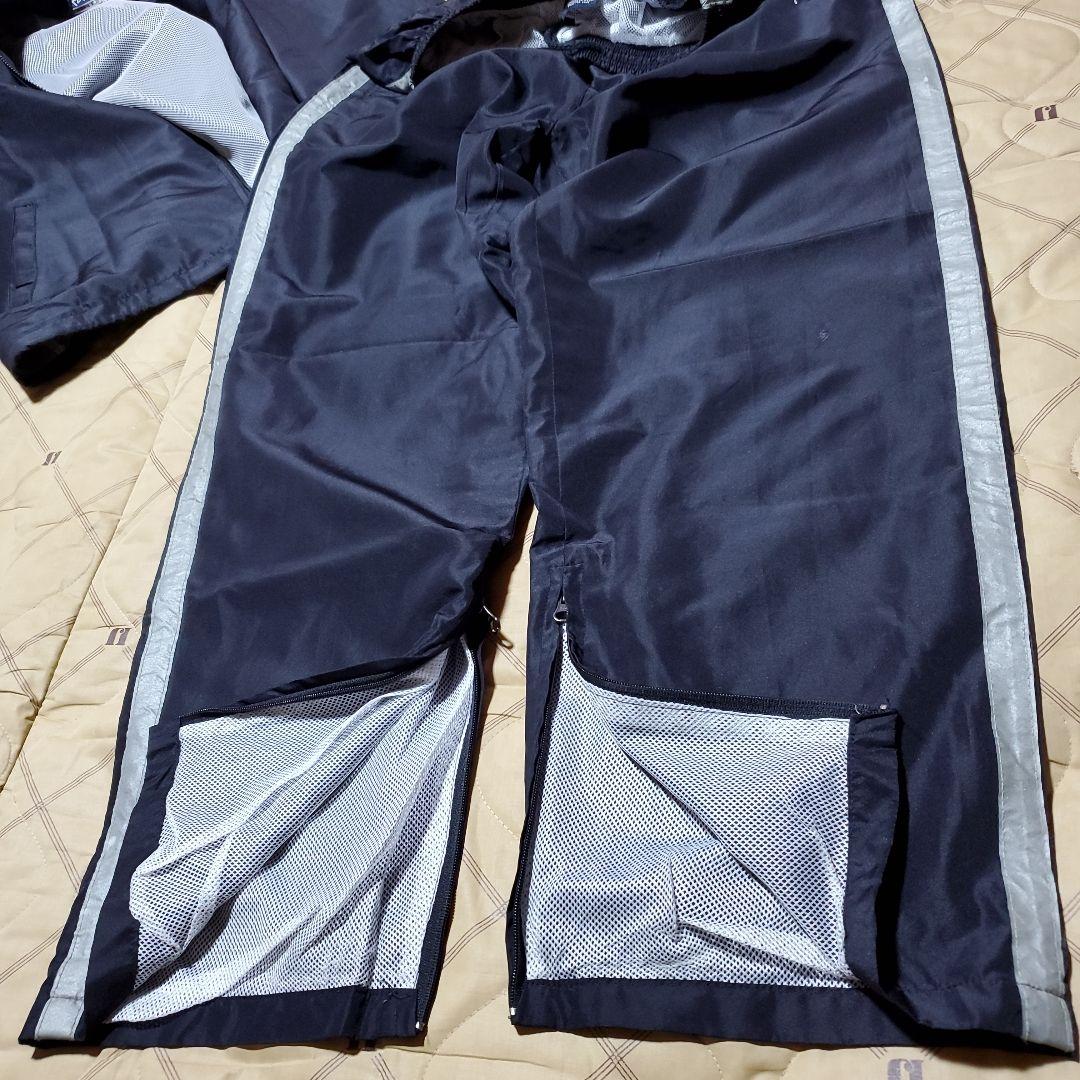 ストゥーシースポーツ　黒ナイロンパーカー上下セット　Lサイズ