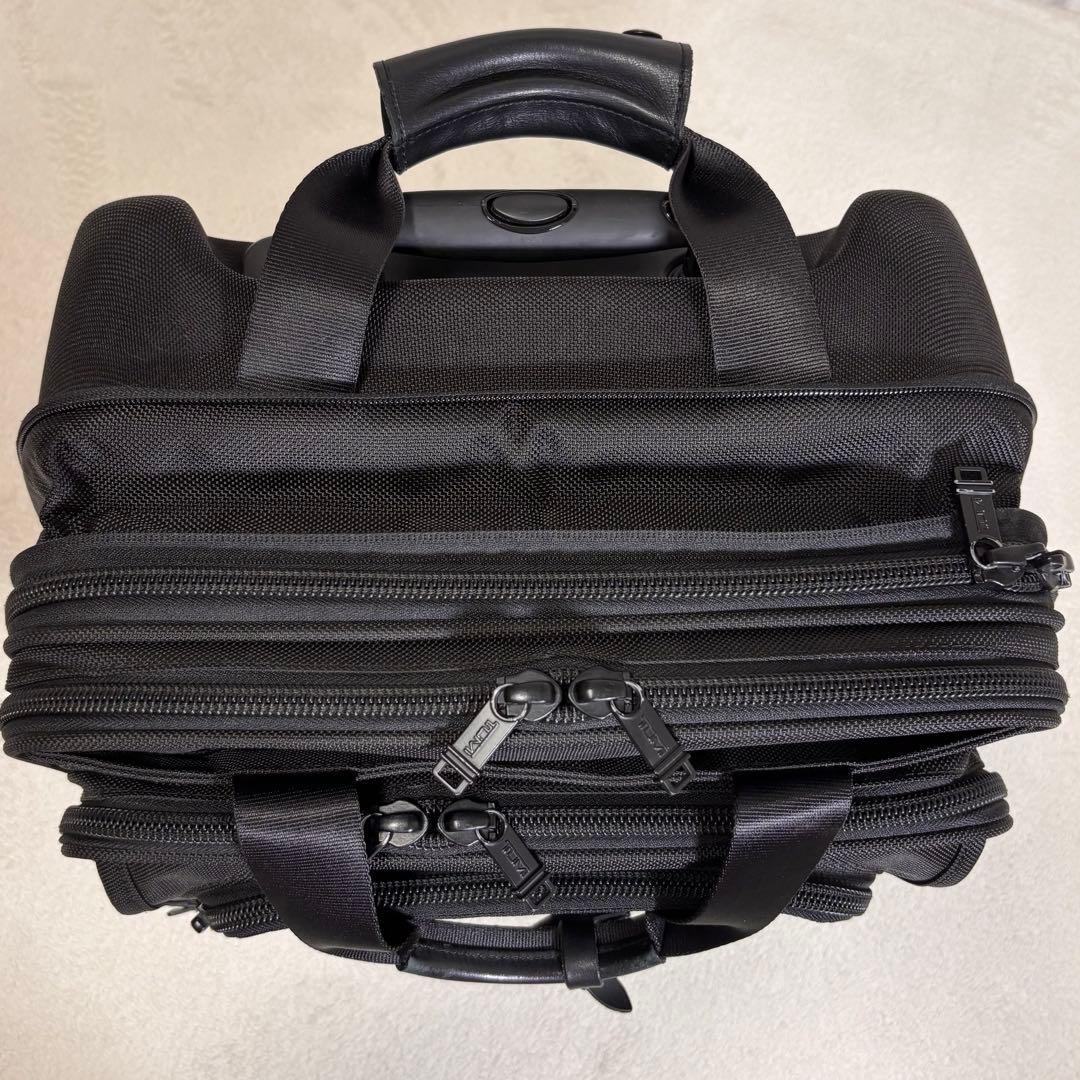 TUMI PCポーチ付き キャリーケース トラベルバッグ 2輪 出張 タイヤ良好