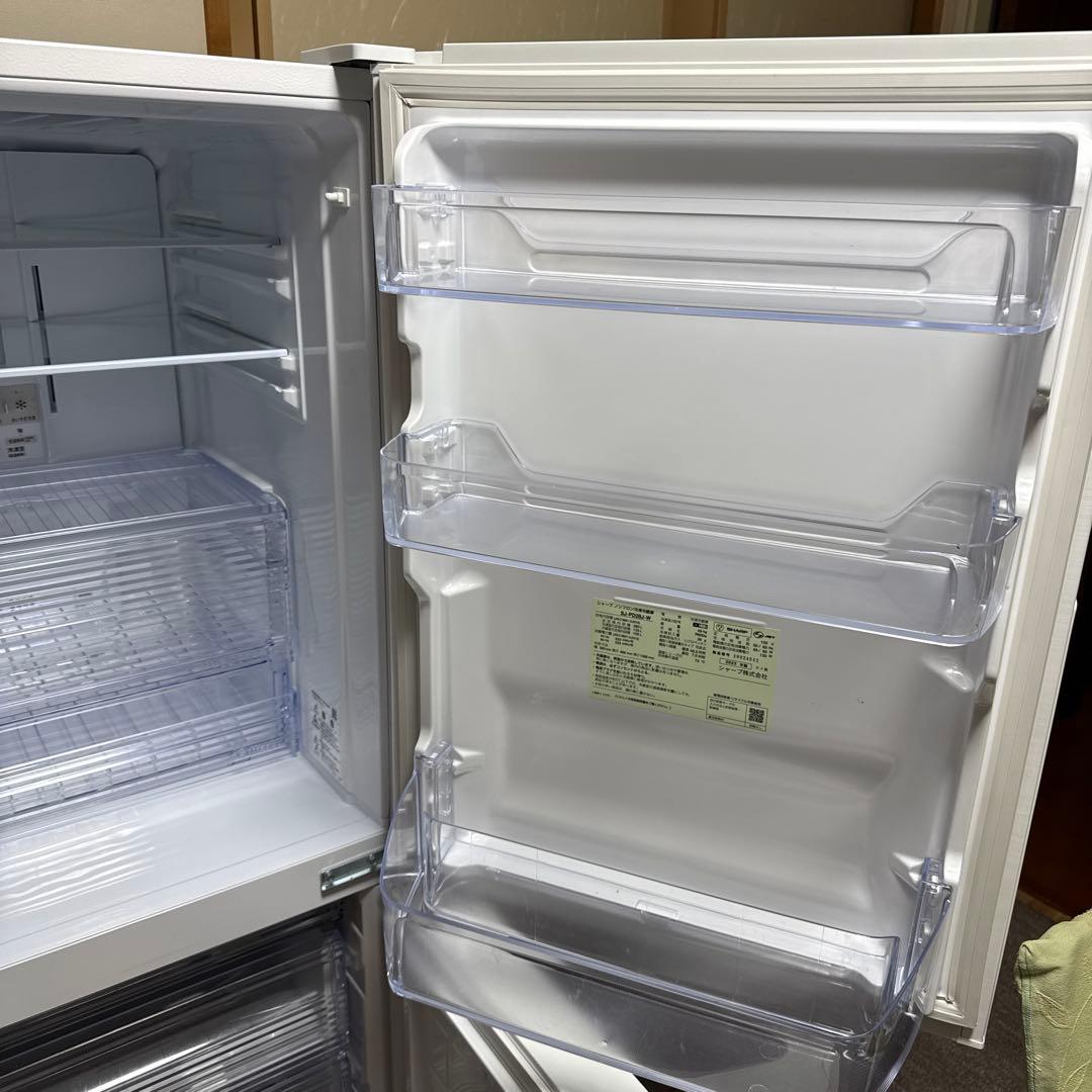 シャープ冷蔵庫　SJ-PD28J-W