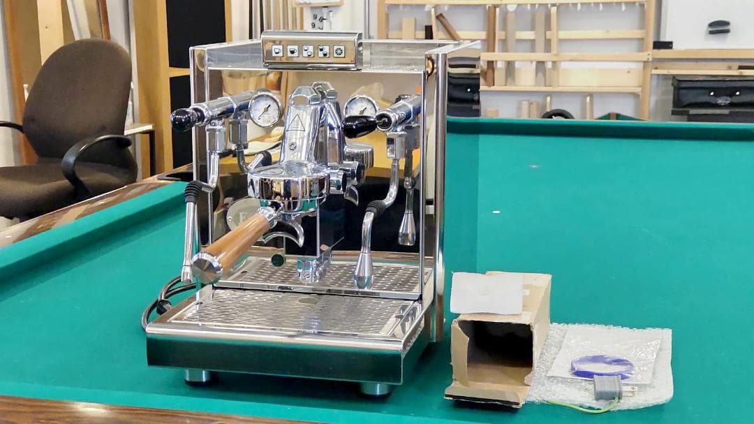 エスプレッソマシン　付属品付き　ECM Elektronika Profi2