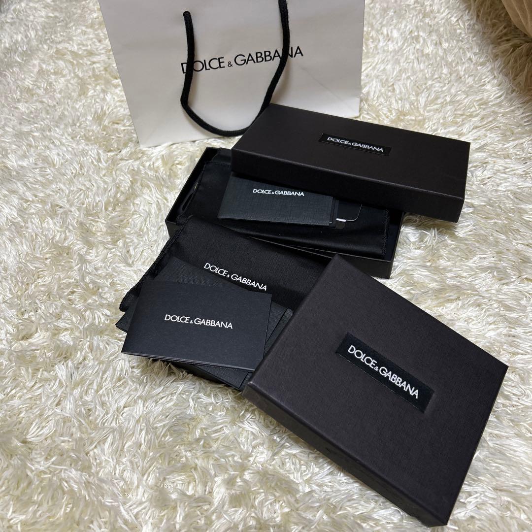 DOLCE &GABBANAのiPhoneケース