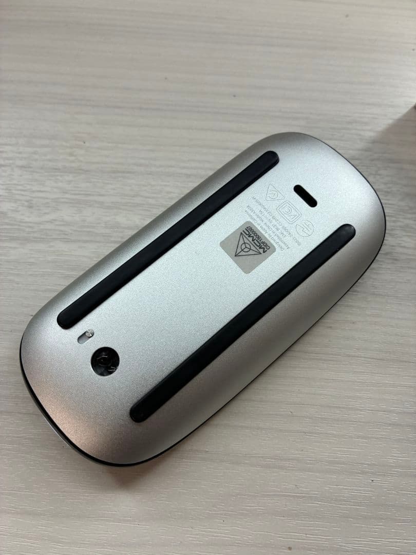 Apple Magic Mouse 4 A3204 ブラック USB-Cタイプ