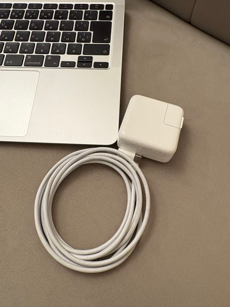 Apple MacBook Air2020年M1モデル 8G 256G シルバー