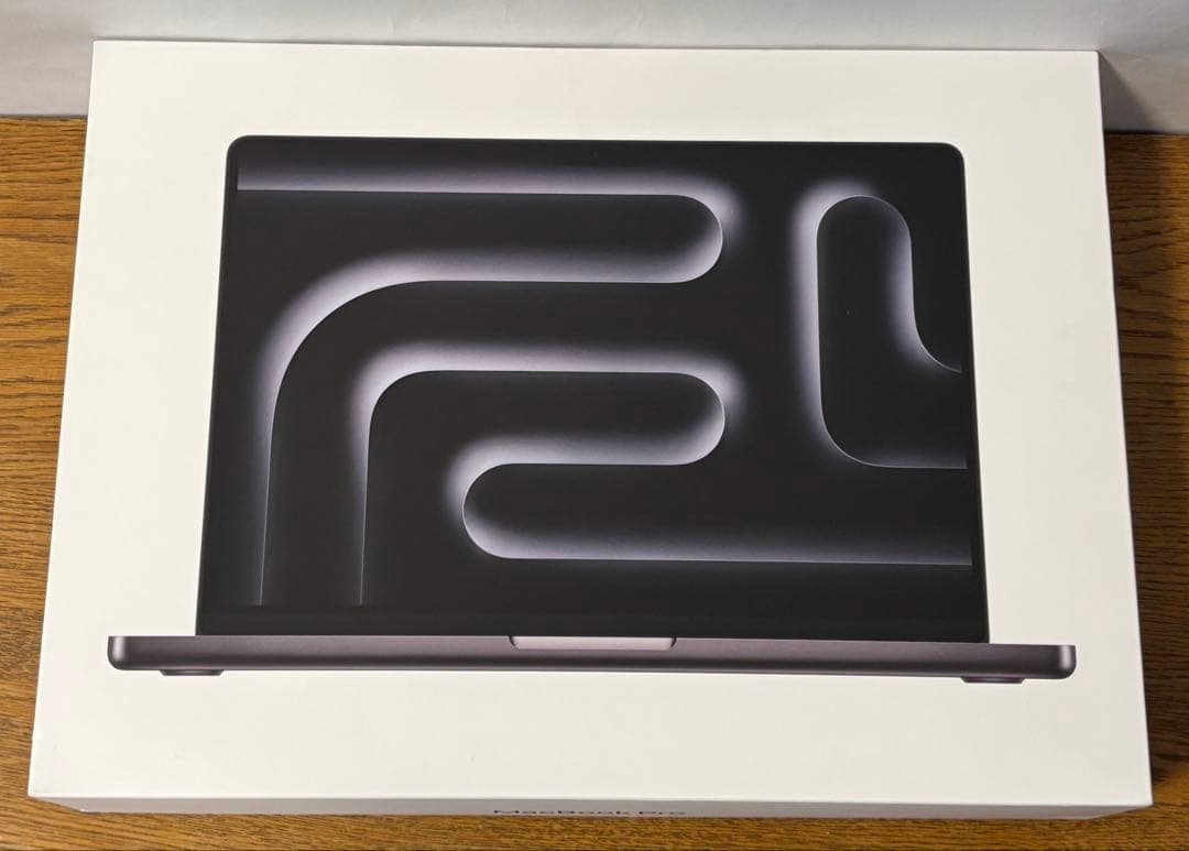 新品未開封　Apple MacBook Pro 14 (M5/24GB/1TB)
