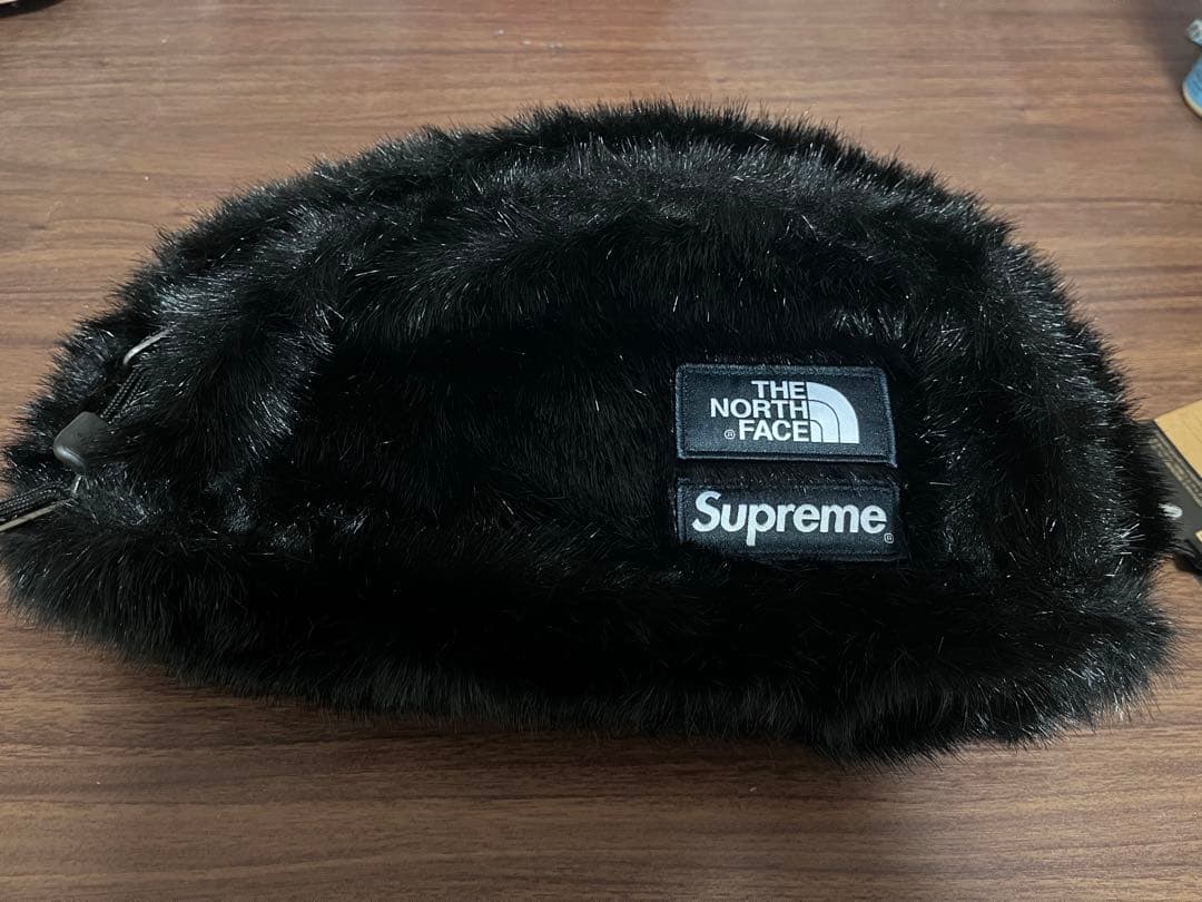 Supreme×The NorthFace Faux Fur Waist Bag