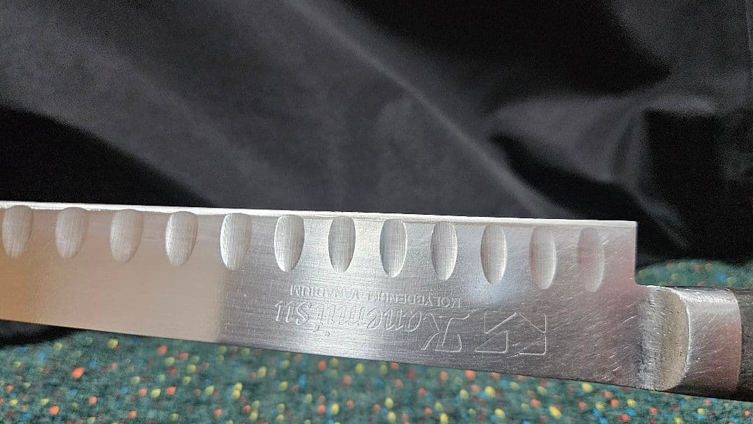 い*あ様 中古Karamit 約23cm波刃包丁、グレステン約27cm波刃包丁セ