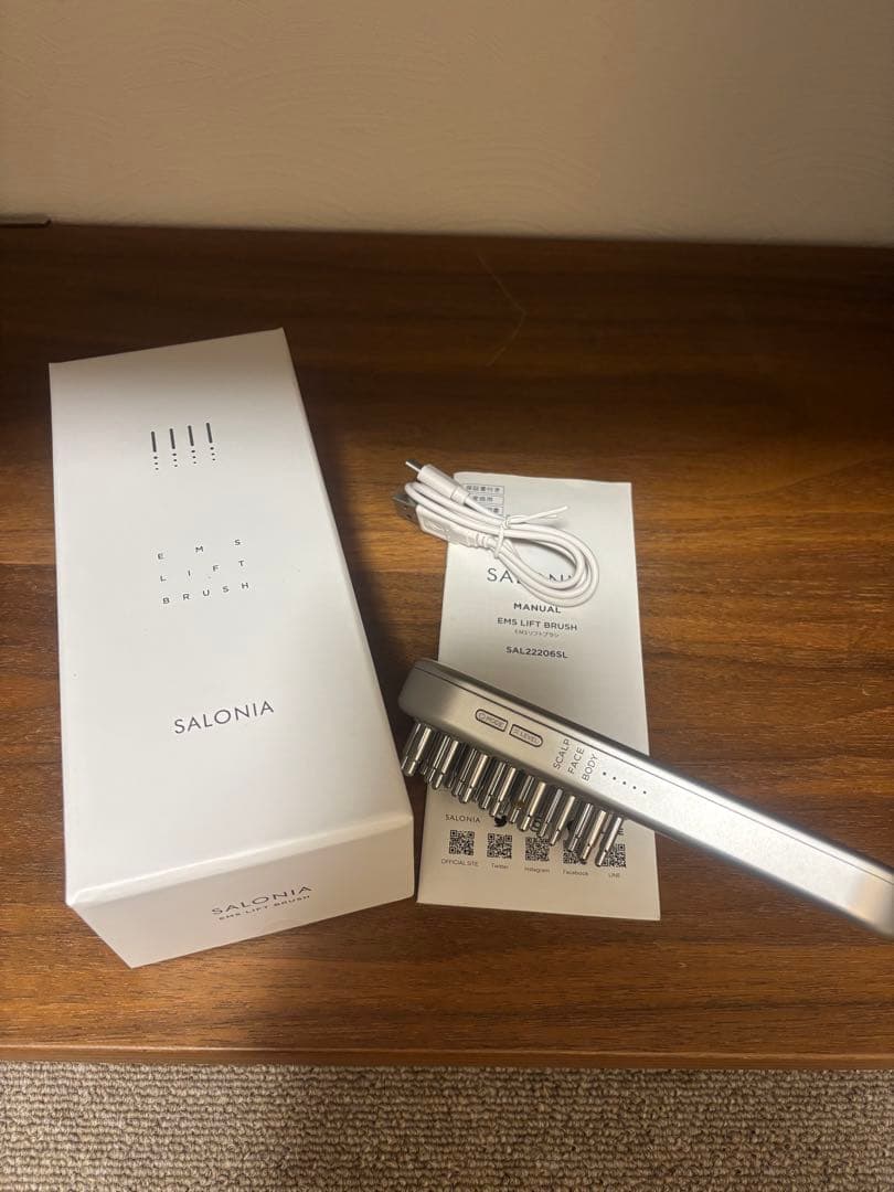 SALONIA 美顔器 シルバー 取扱説明書付き