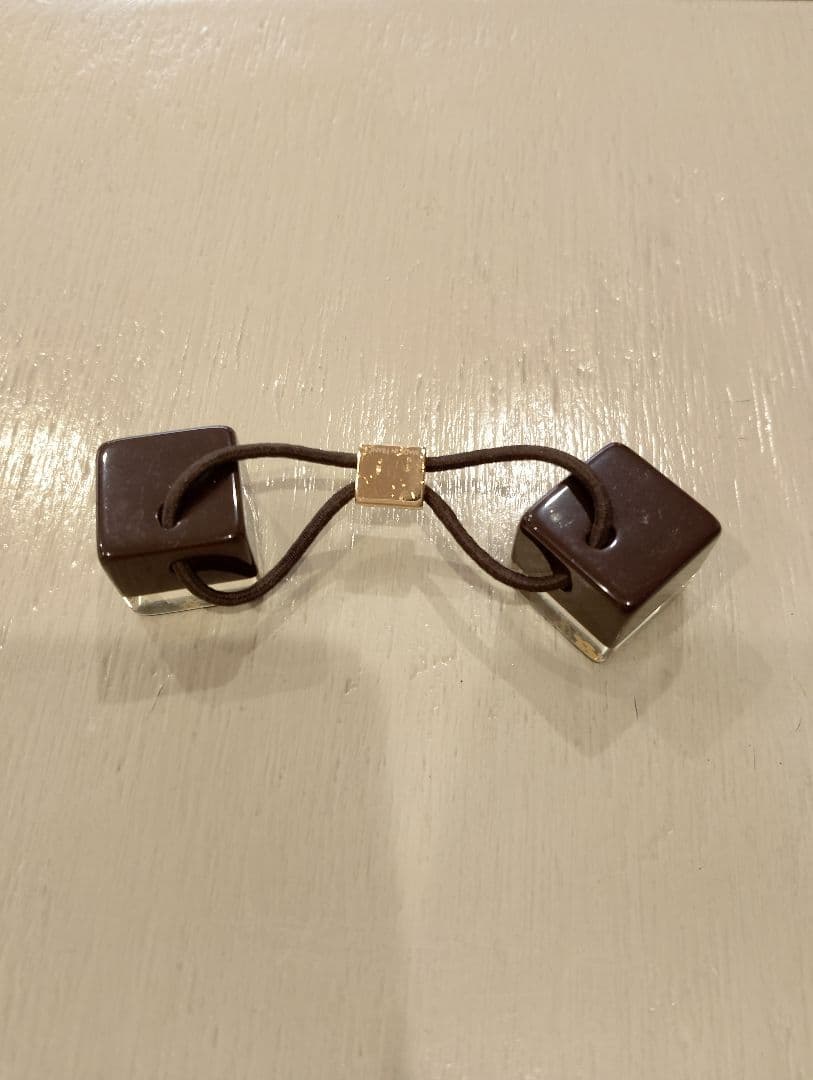 LOUIS VUITTON ヘアゴムセット