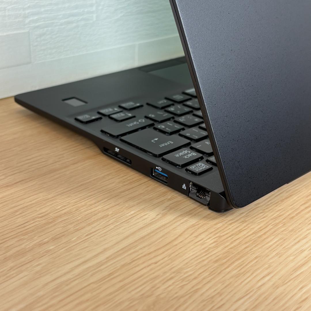 富士通　11世代i5　ノートパソコン　Windows11　オフィス付き　11