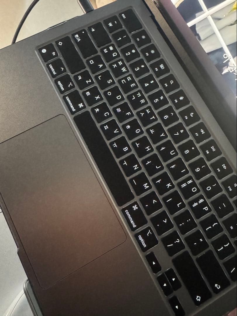 MacBook本体 MacBook Air M3 16GB 256GB