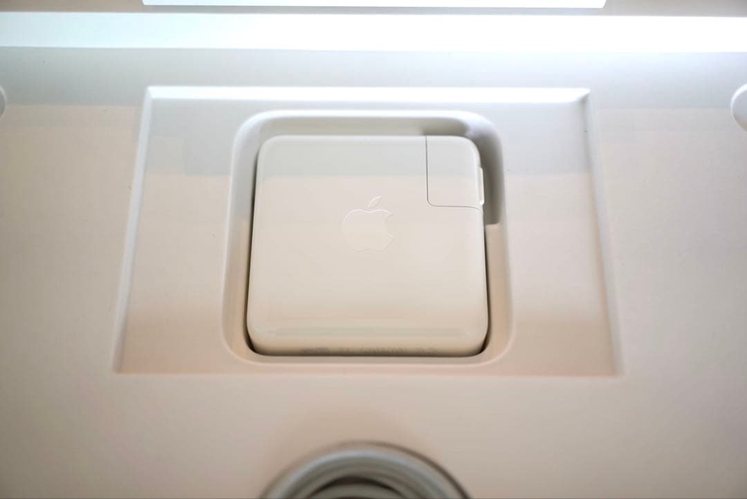 s*a様 【美品！】MacBook Pro マックブックプロ 1TB 16GB