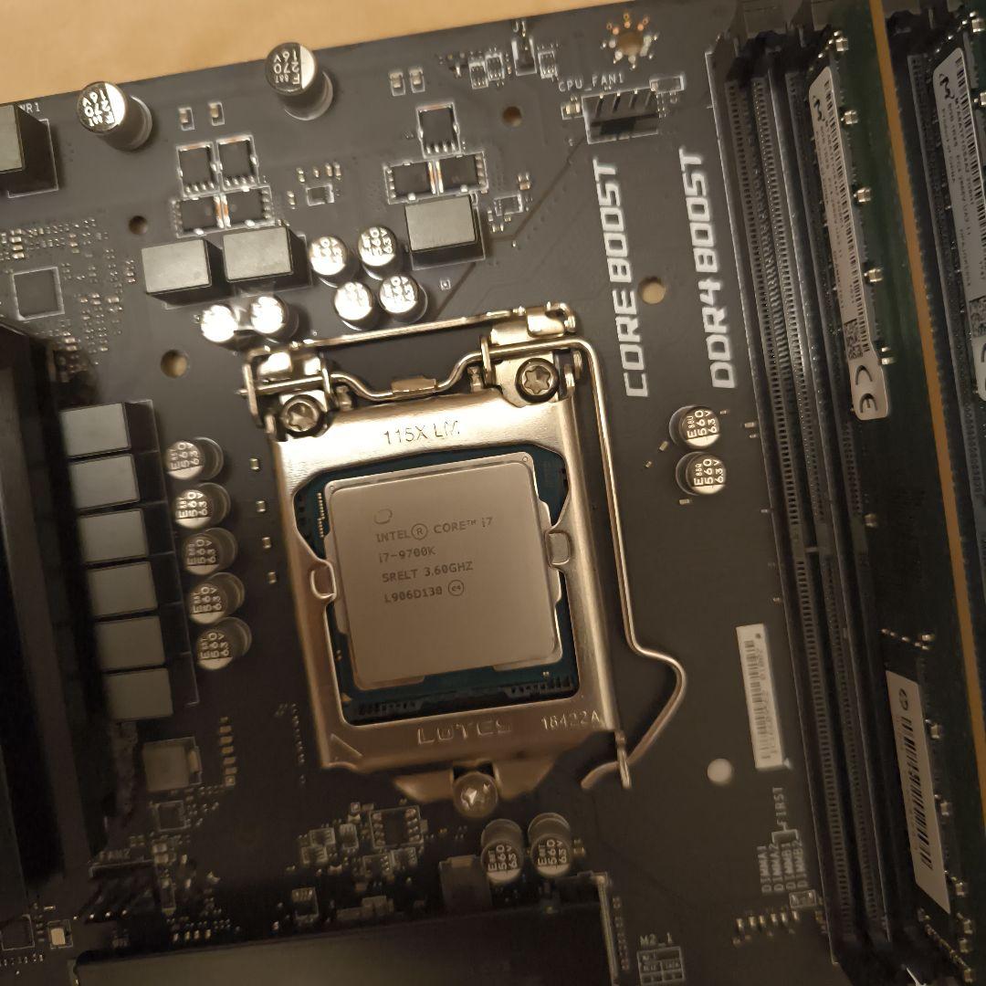 MSI Z390M+I7-9700K+16G+256GB OS付き バラ売り可