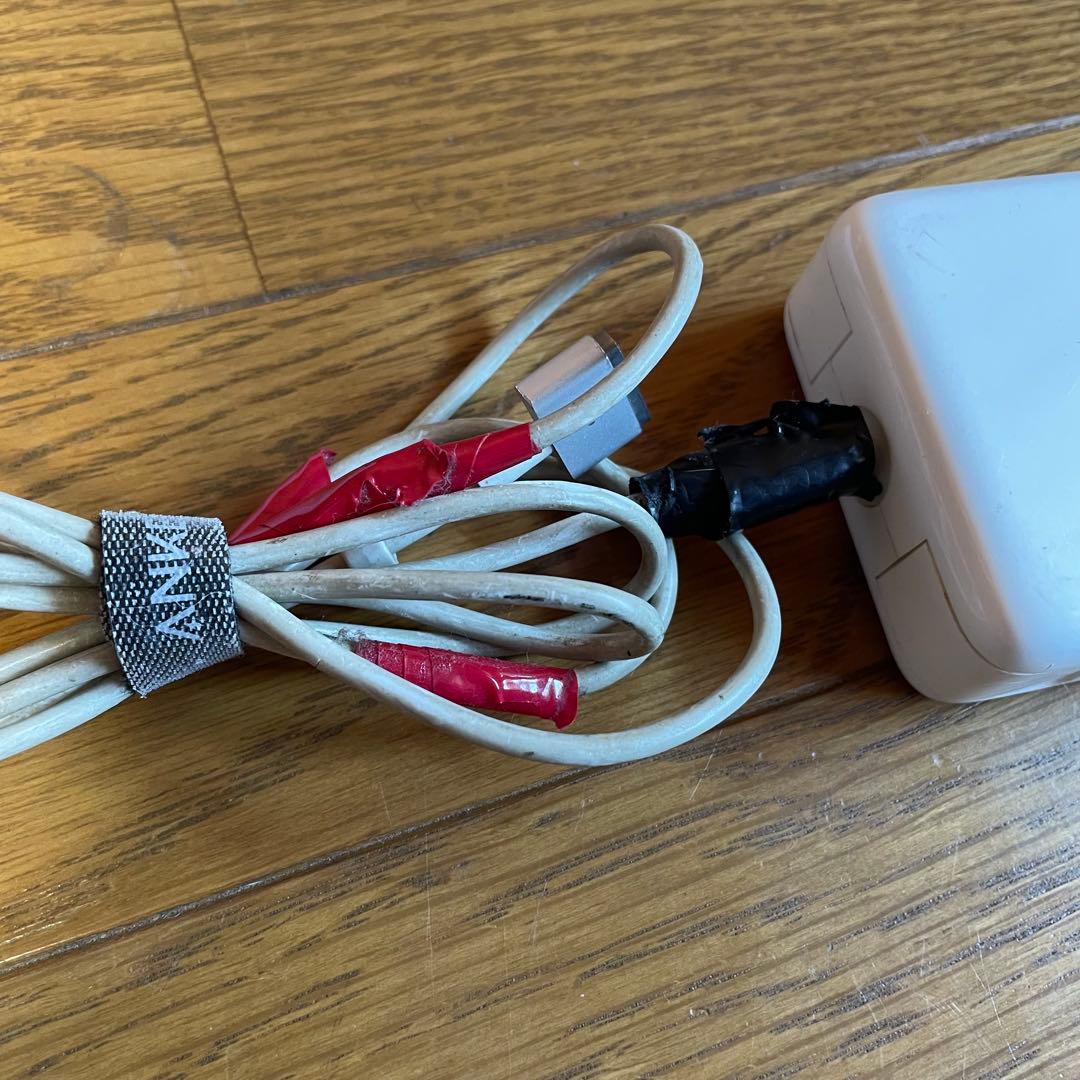 【箱付き】MacBook Air 2012 13インチ【付属品全てあり】