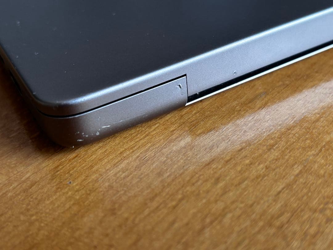 MacBook Pro 16インチ M1 / メモリ16GB / 1TB