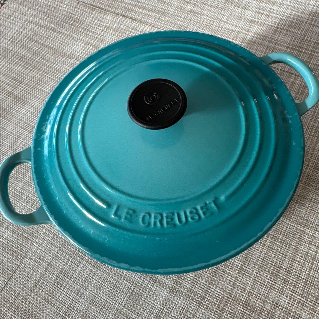 ル・クルーゼ　22㎝　両手鍋　フランス　ターコイズブルー