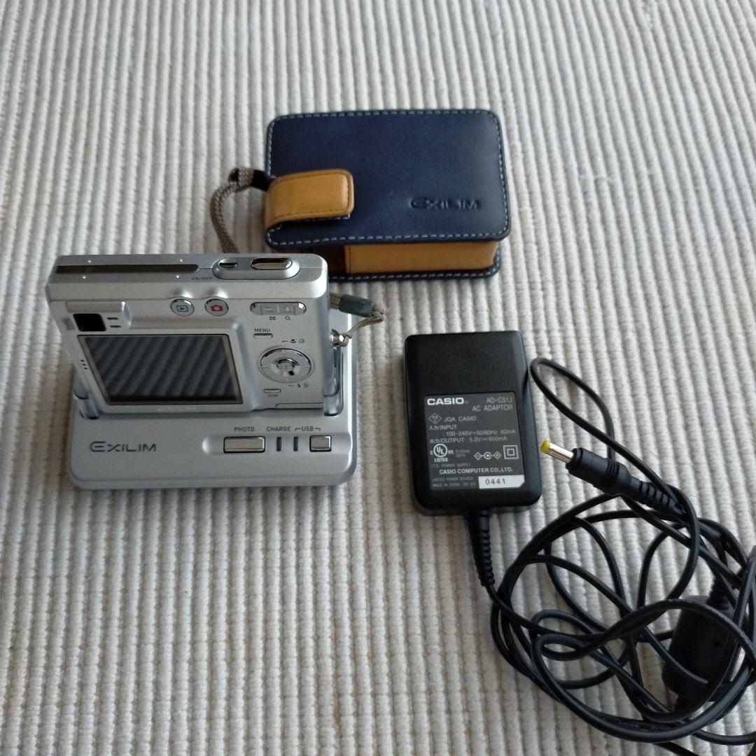 収納ケース付き デジカメ CCD casio exilm ex-z50